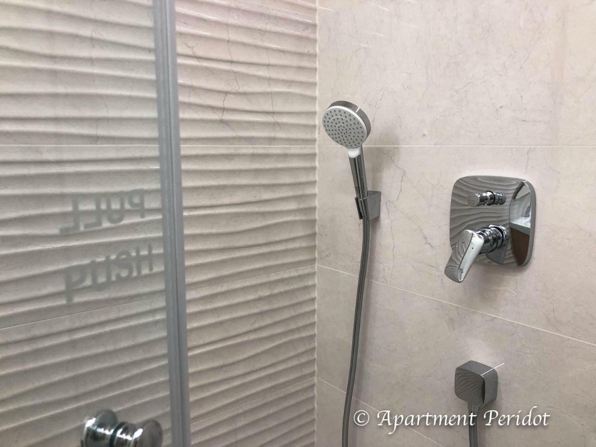Vila Mojca Apartma Peridot - Center クランスカゴーラ エクステリア 写真